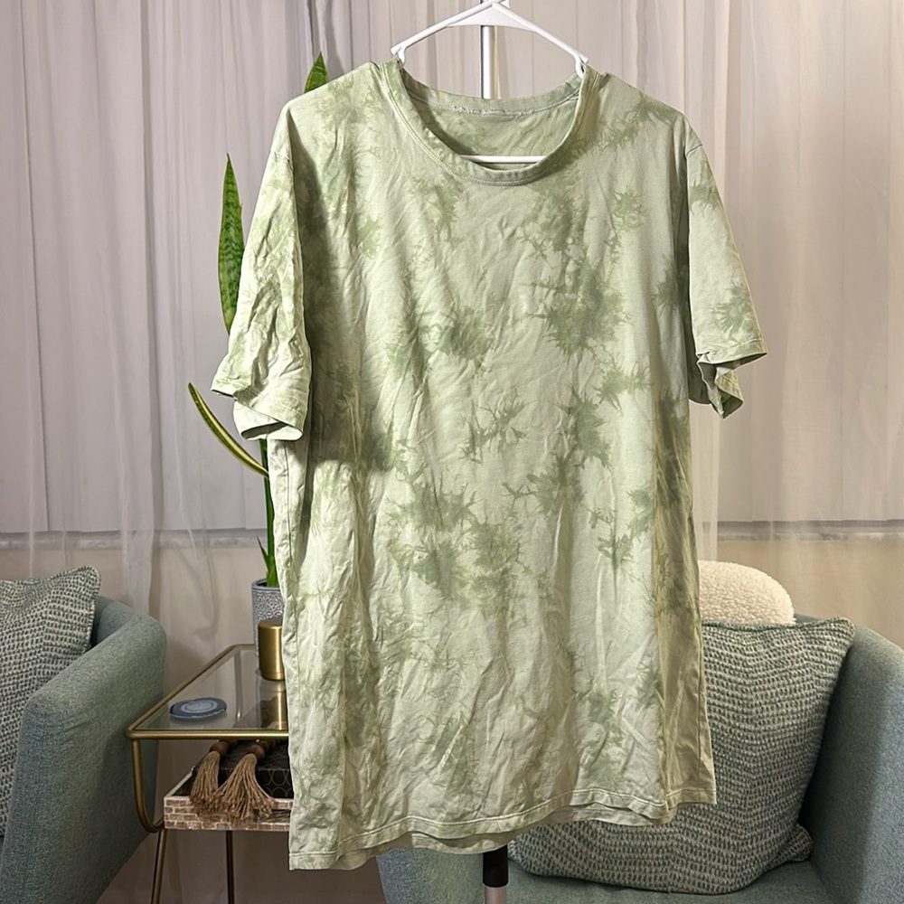 lululemon athletica Green Tie-Dye Short Sleeve Tee